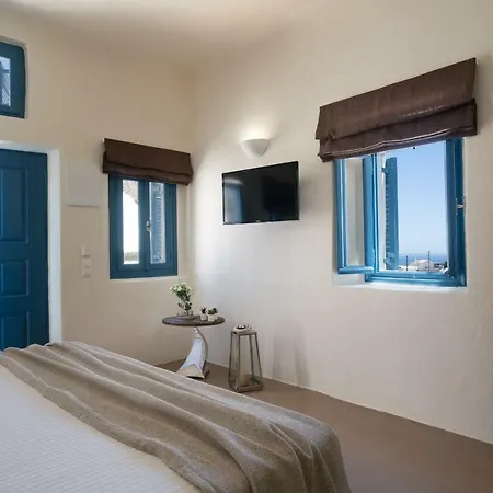 Nalas Suites Emporio  Exterior photo